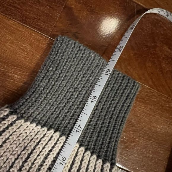 Easel | Boutique Oversized Striped Ribbed Sweater Gray Large - Picture 8 of 14